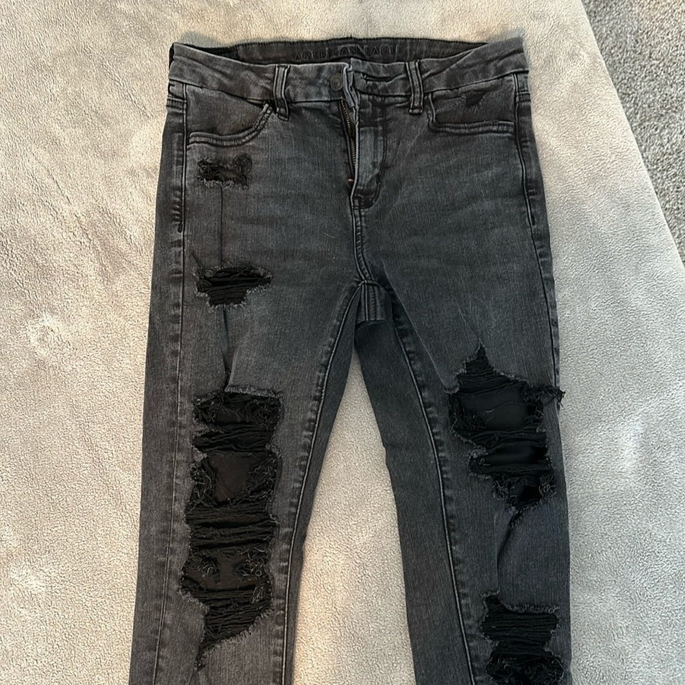 AE Distressed Skinny Jeans